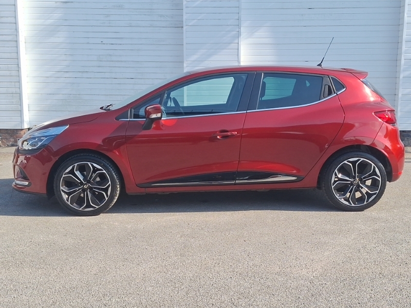 Renault Clio 0.9 Tce 90 Iconic Red #4