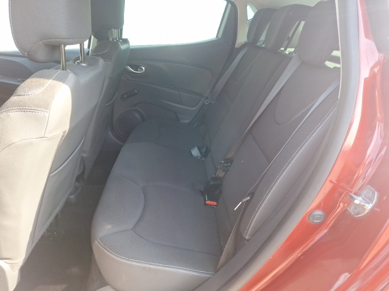 Renault Clio 0.9 Tce 90 Iconic Red #6