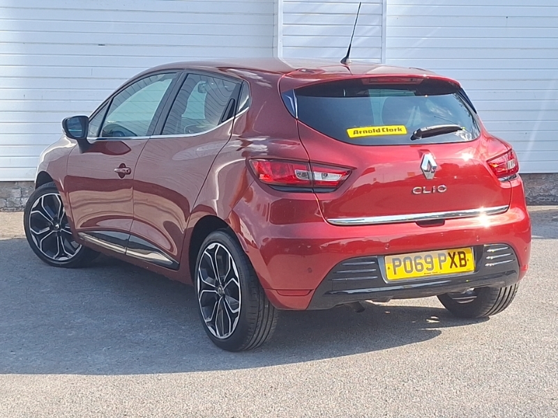 Renault Clio 0.9 Tce 90 Iconic Red #2