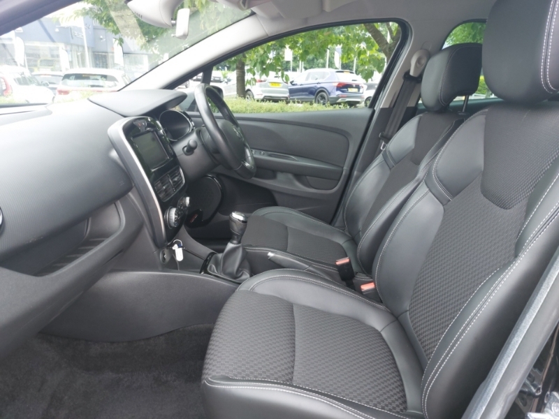 Renault Clio 0.9 Tce 90 Gt Line Black #5