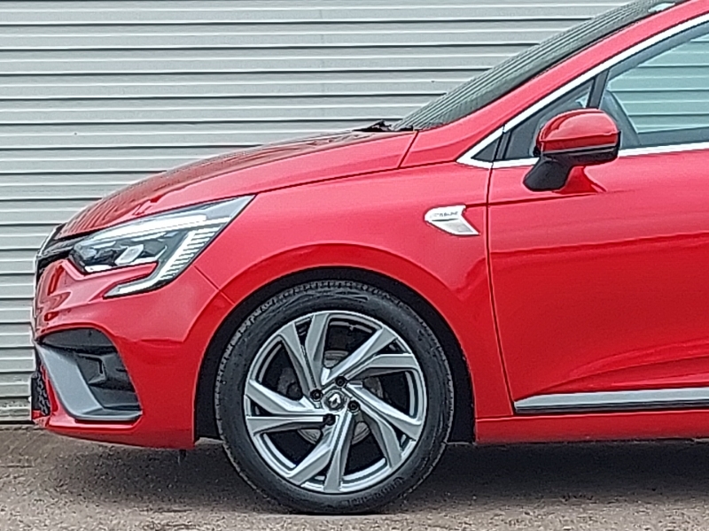 Renault Clio Hatchback Red #19