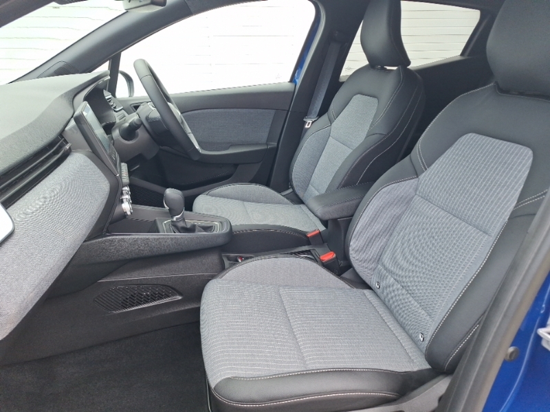 Renault Clio 1.6 E-tech Full Hybrid 145 Techno Blue #5