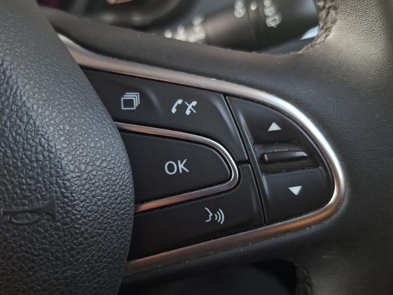 Renault Kadjar Black #13