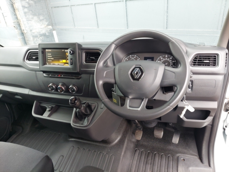 Renault Master Chassis Cab Dropside White #7