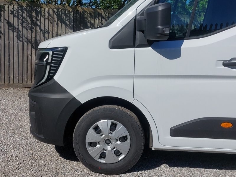 Renault Master Master Mm35 Blue Dci 150 Advance Medium Roof Van A White #19