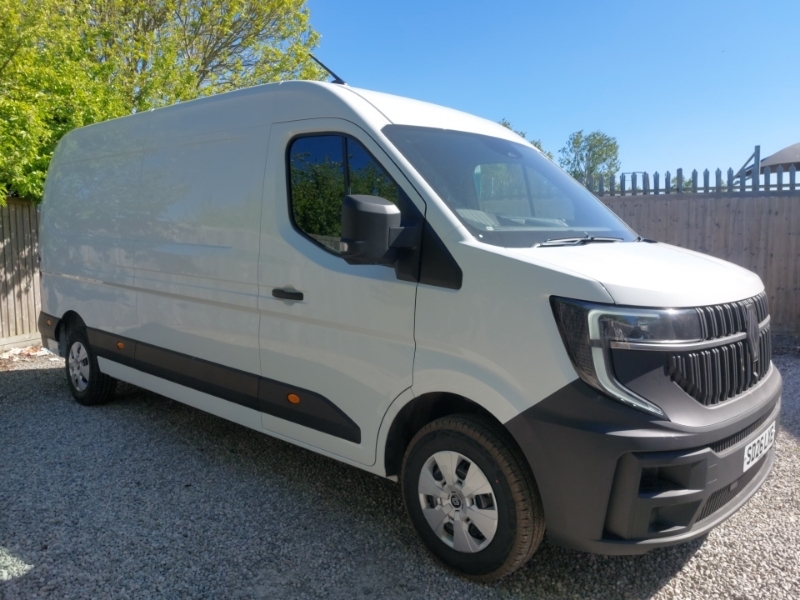 Renault Master Master Mm35 Blue Dci 150 Advance Medium Roof Van A White #7