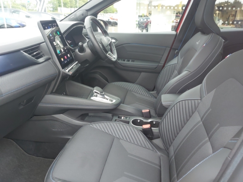 Renault Symbioz 1.6 E-tech Fhev 145 Iconic Esprit Alpine Red #5