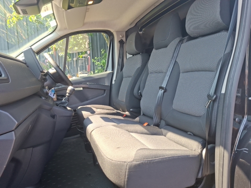 Renault Trafic Ll30 Blue Dci 130 Advance Van Black #5
