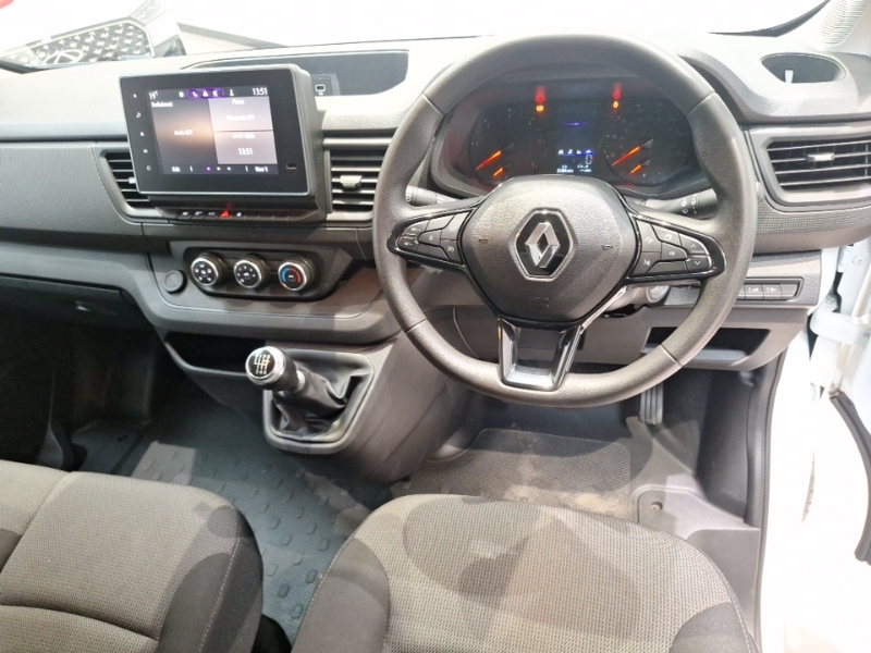 Renault Trafic Extra White #8