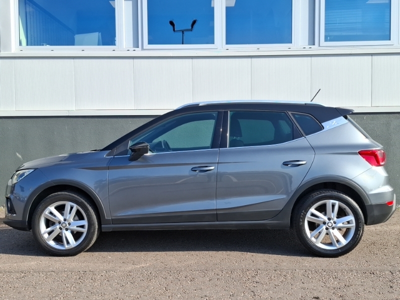 Seat Arona 1.0 Tsi 115 Fr Dsg Grey #4