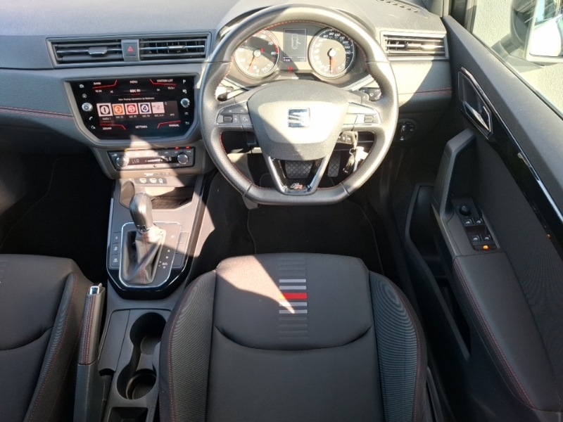 Seat Arona  Red #8