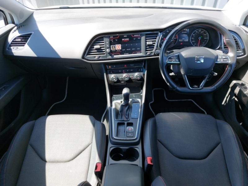 Seat Leon 1.8 Tsi Fr Technology Dsg RK18UYB White #3