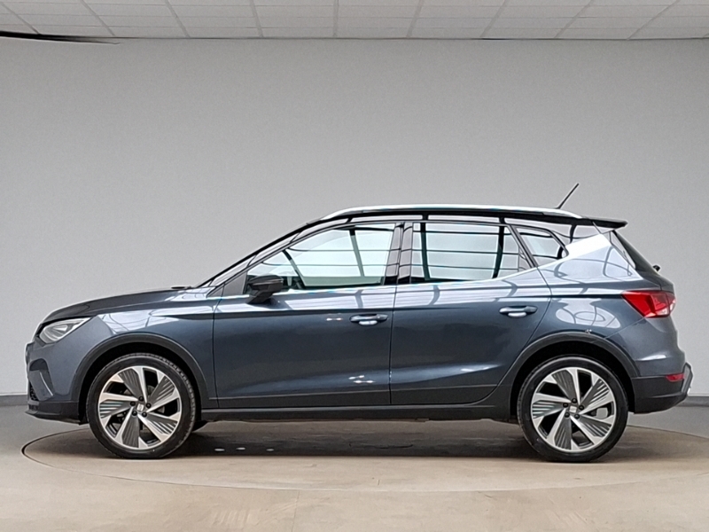 Seat Arona 1.0 Tsi 115 Fr Sport Grey #4