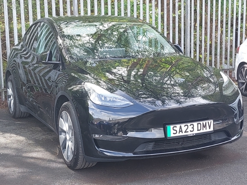 Tesla Model Y Long Range Awd Black