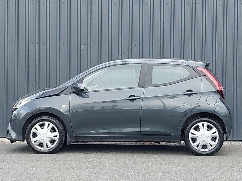 Toyota Aygo 1.0 Vvt-i X-play SP69WMA Grey #4