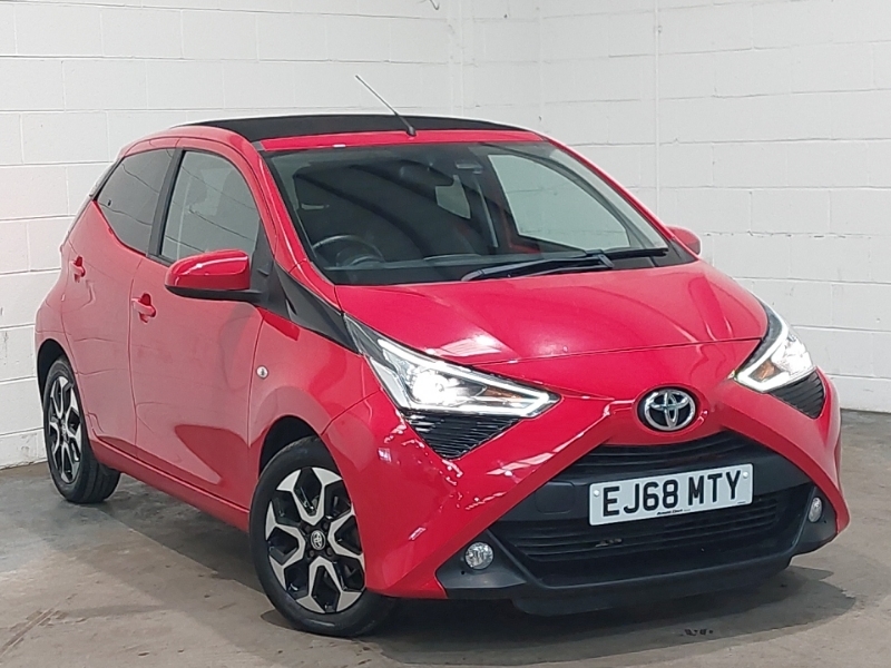 Toyota Aygo 1.0 Vvt-i X-plore Tss Red