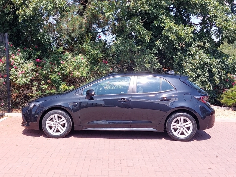 Toyota Corolla 1.8 Vvt-i Hybrid Icon Tech Cvt Black #4