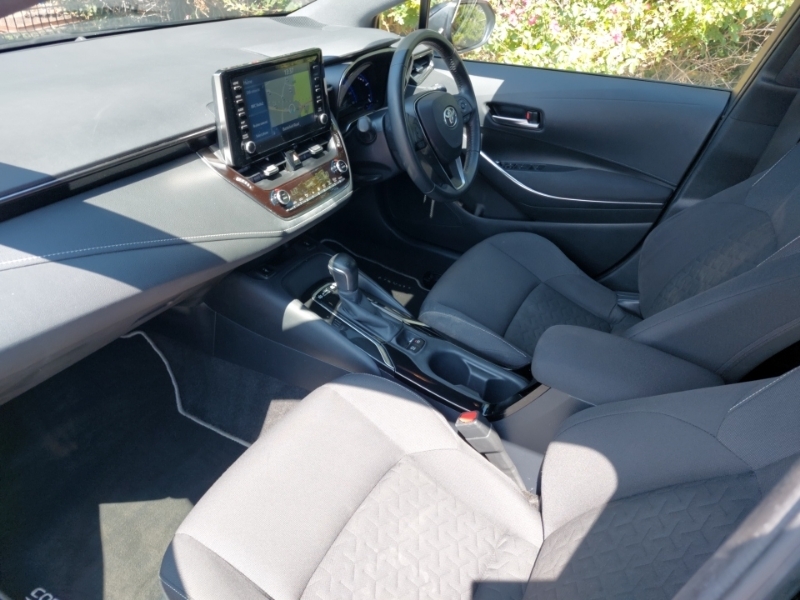 Toyota Corolla 1.8 Vvt-i Hybrid Icon Tech Cvt Black #5