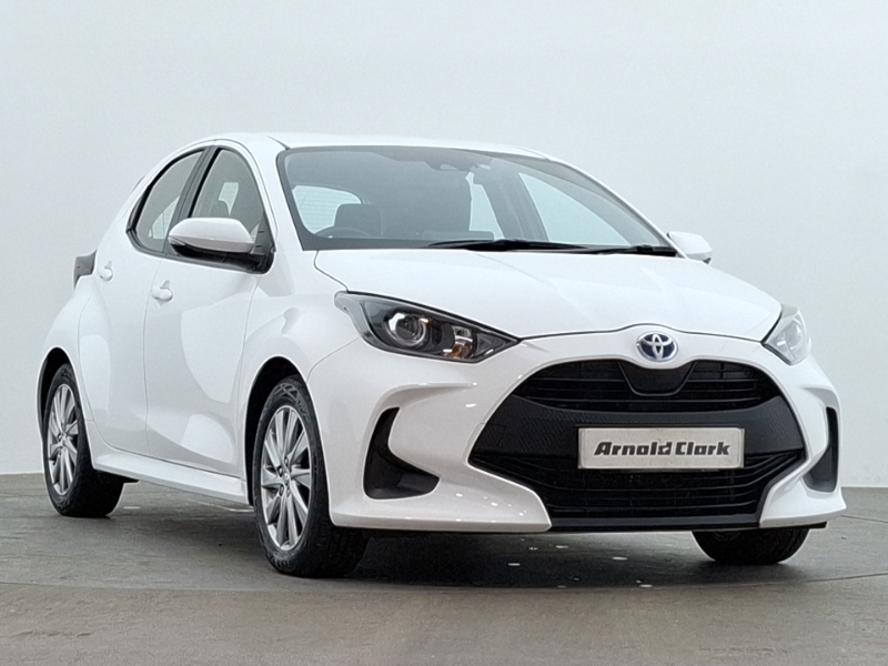 Toyota Yaris 1.5 Hybrid Icon Cvt Nav White