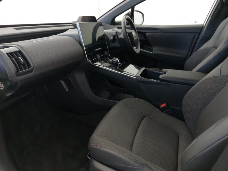 Toyota bZ4X 150Kw Motion 71.4Kwh 11Kw White #5