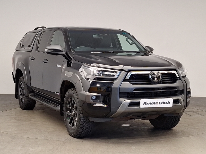 Toyota HILUX Invincible X Dcab Pick Up 2.8 D-4d Black