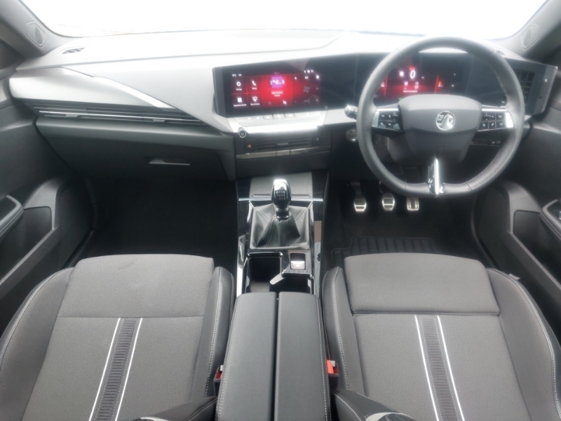 Vauxhall Astra 1.2 Turbo 130 Gs Black #3