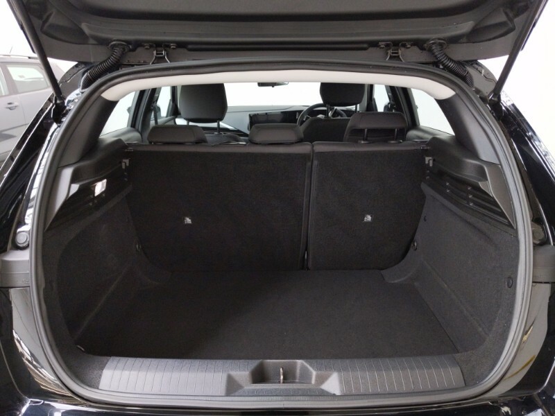 Vauxhall Astra Hatchback Blue #8