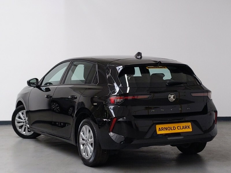 Vauxhall Astra 1.2 Turbo Design Black #2