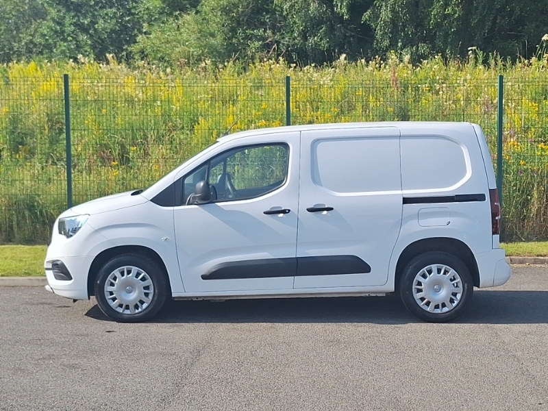 Vauxhall Combo 2300 1.5 Turbo D 100Ps H1 Sportive Van White #4