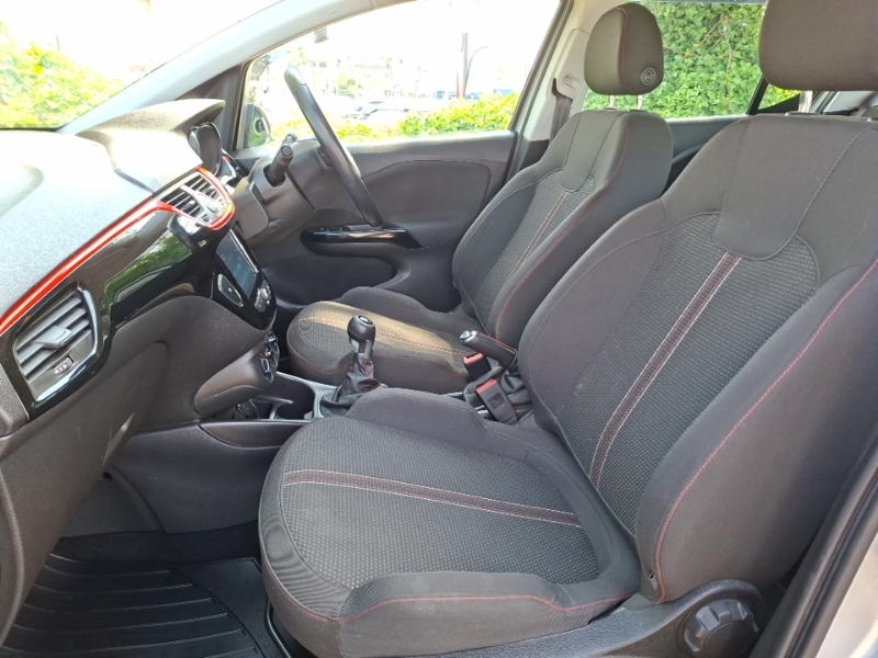 Vauxhall Corsa 1.4 75 Sri Red #5