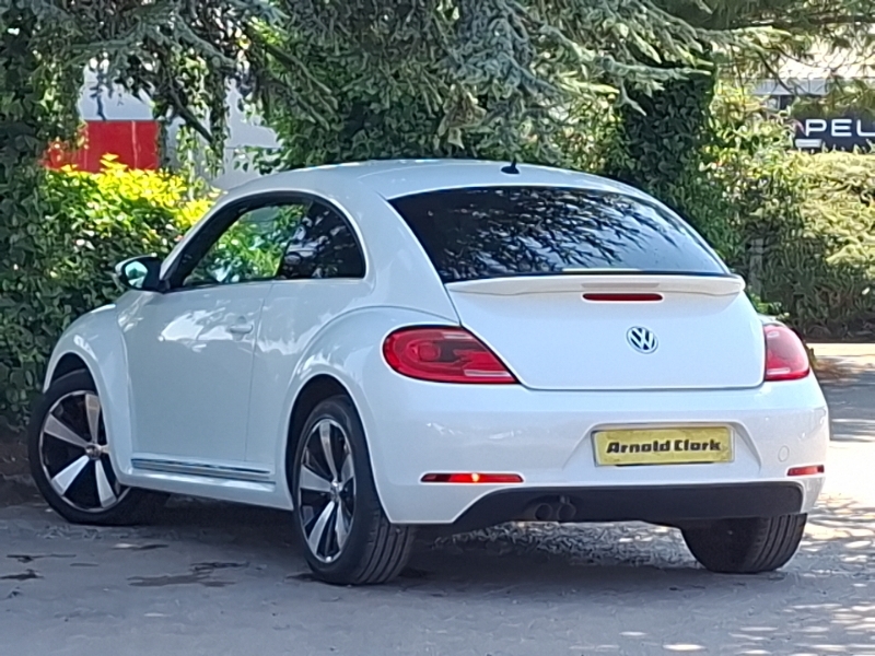 Volkswagen Beetle 2.0 Tdi Design White #2