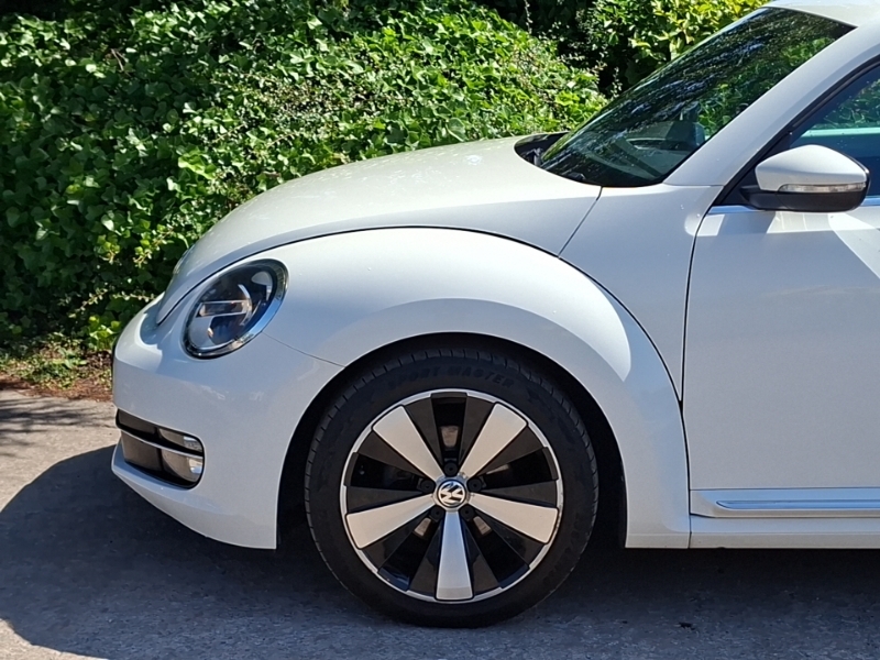 Volkswagen Beetle Hatchback Grey #19