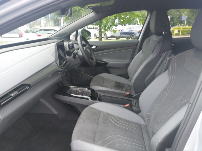 Volkswagen ID.4 210Kw Match Pro 77Kwh Silver #5