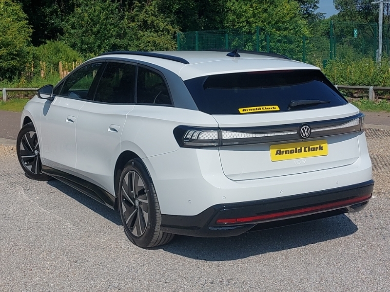 Volkswagen ID.7 210Kw Match Pro Plus 77Kwh White #2