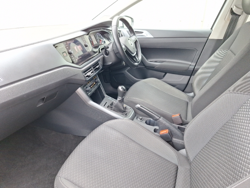 Volkswagen Polo 1.0 Tsi 95 Active White #5