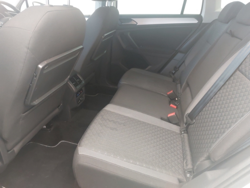 Volkswagen Tiguan 1.4 Tsi 125 Se Nav DF18RWK White #6
