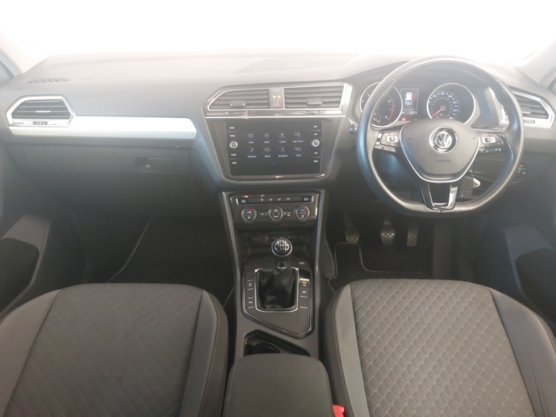 Volkswagen Tiguan 1.4 Tsi 125 Se Nav DF18RWK White #3