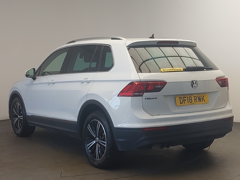 Volkswagen Tiguan 1.4 Tsi 125 Se Nav DF18RWK White #2