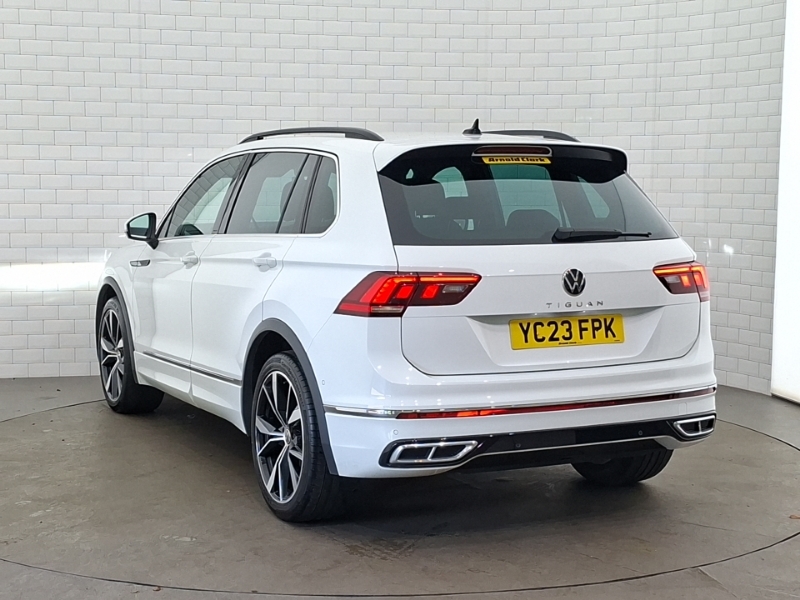 Volkswagen Tiguan 1.5 Tsi 150 R-line Dsg White #2