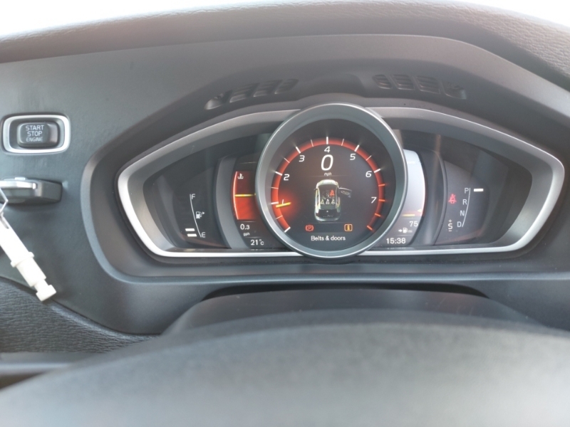 Volvo V40  Silver #17