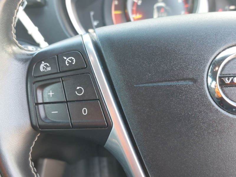 Volvo V40  Silver #12