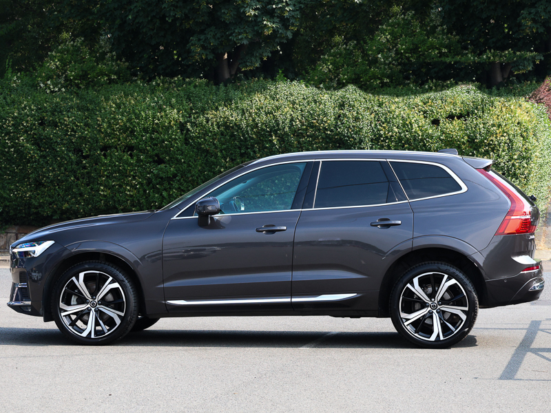 Volvo XC60 2.0 B5p Ultra Dark Awd Geartronic RV25XVT Grey #5