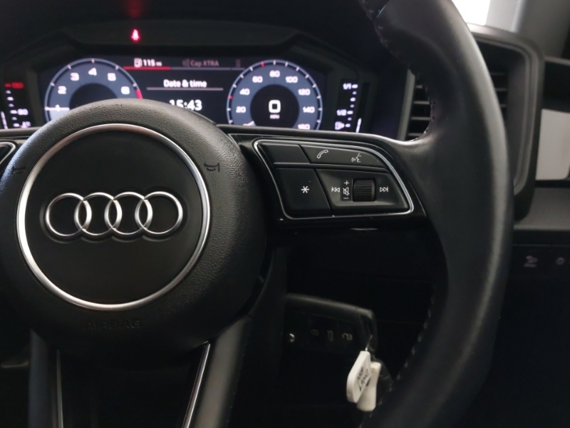 Audi A1 S Line Black #13
