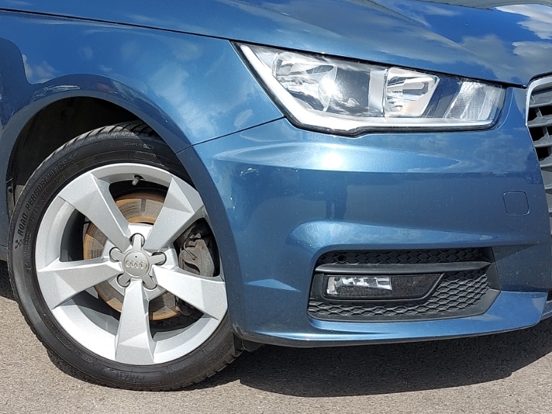 Audi A1 Sport White #9
