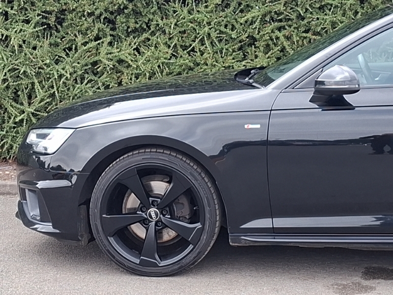 Audi A4 Petrol White #19