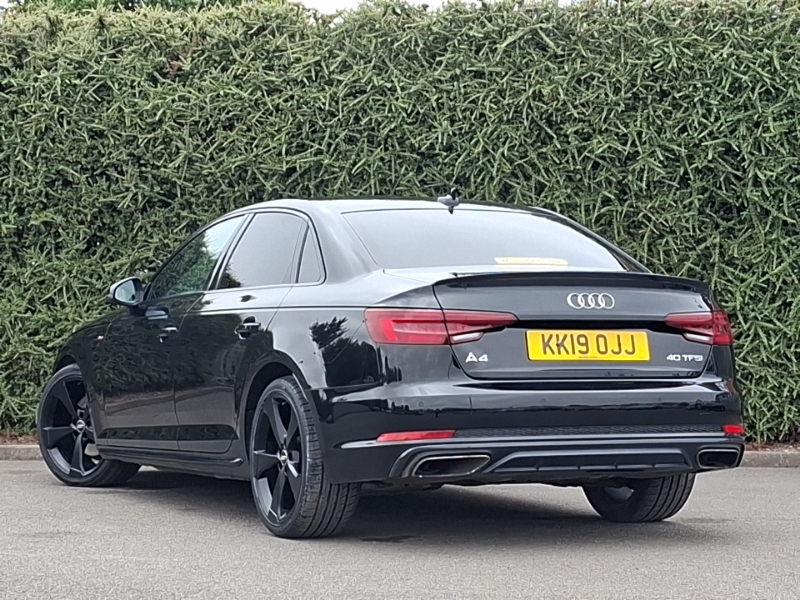 Audi A4 40 Tfsi Black Edition S Tronic Black #2