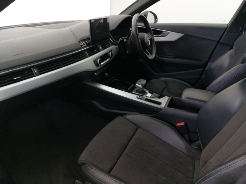 Audi A4 40 Tfsi S Line S Tronic Black #5