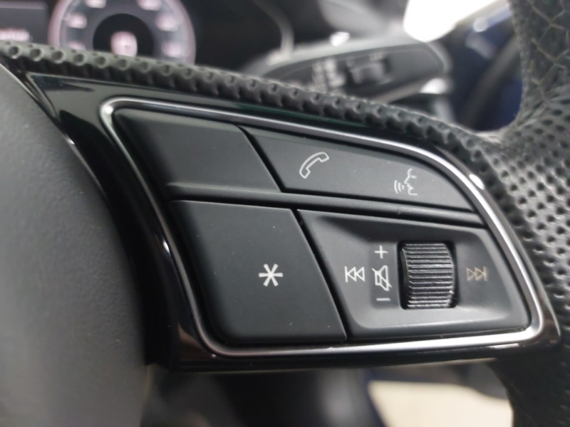 Audi A4 Black Edition Black #13