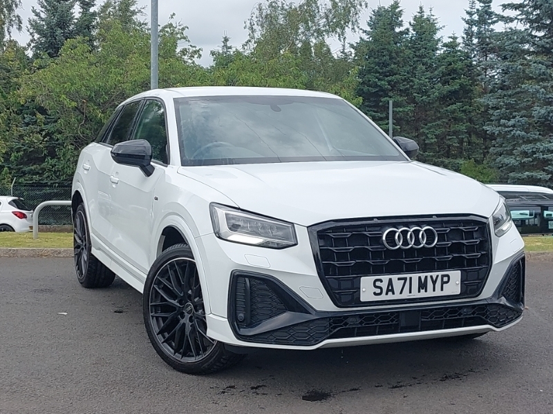 Audi Q2 30 Tfsi Black Edition White