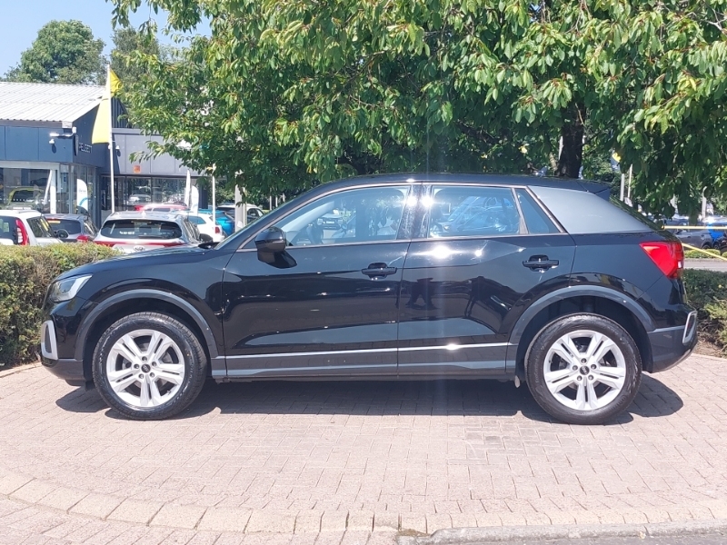Audi Q2 35 Tfsi Sport S Tronic Black #4